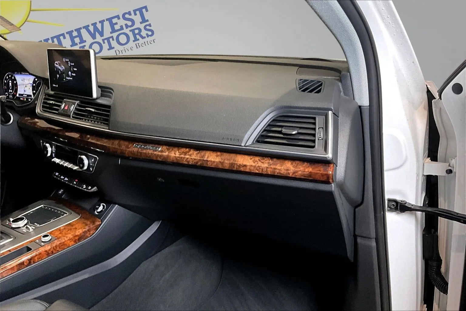 Audi Q5 photo 27