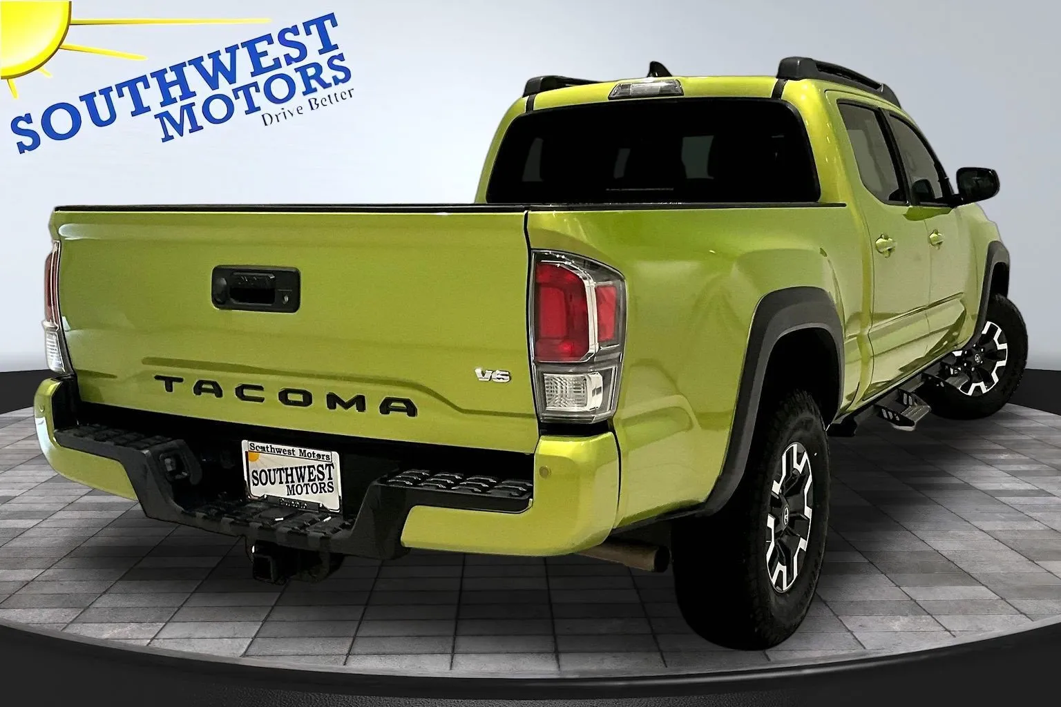 Toyota Tacoma photo 7