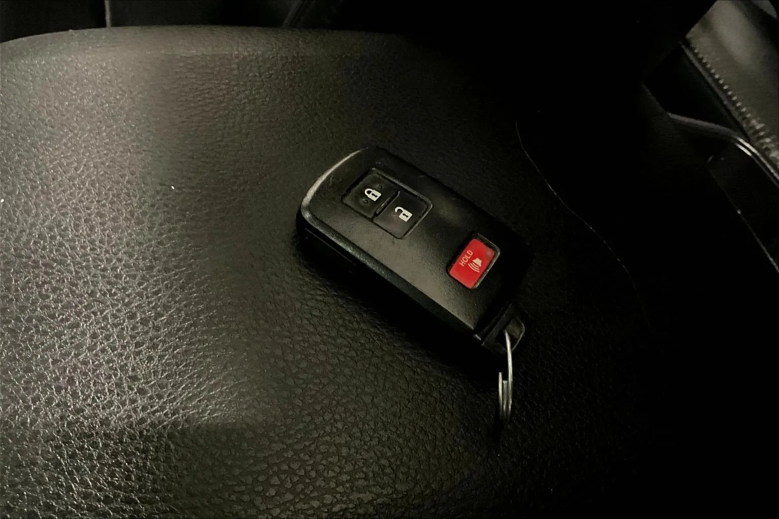 Toyota Tacoma photo 36