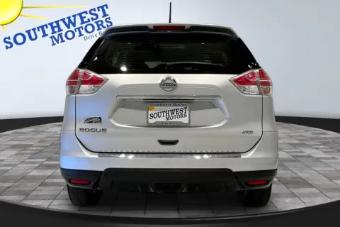 More photos of 2016 Nissan Rogue S at Southwest Motors, CO