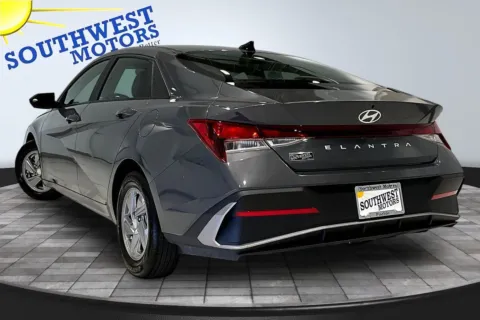 More photos of 2024 Hyundai Elantra SE at Southwest Motors, CO