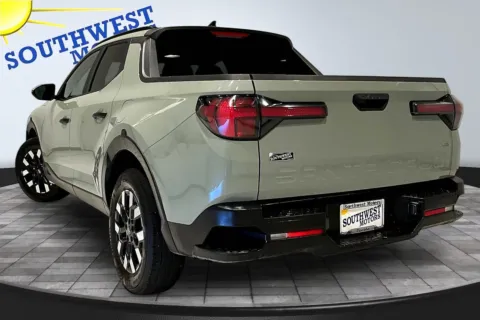 More photos of 2025 Hyundai Santa Cruz SEL at Southwest Motors, CO