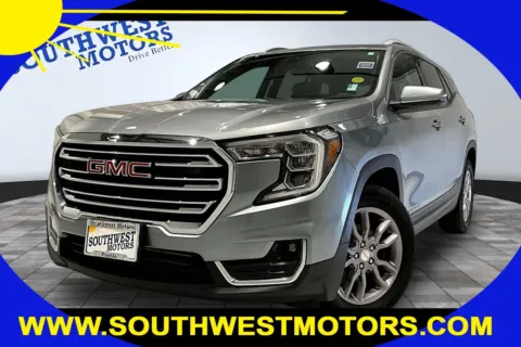 Gray 2024 GMC Terrain SLT for sale in Pueblo, CO
