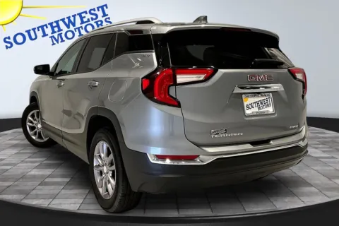 More photos of 2024 GMC Terrain SLT at Southwest Motors, CO