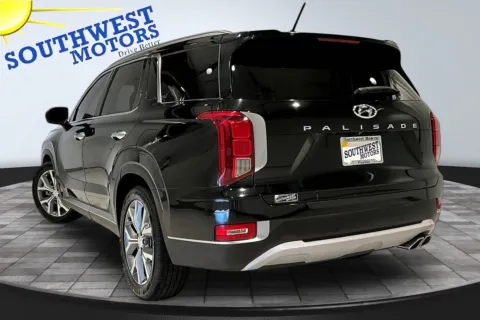 More photos of 2020 Hyundai Palisade SEL at Southwest Motors, CO