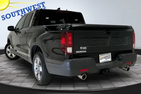 More photos of 2025 Honda Ridgeline RTL at Southwest Motors, CO