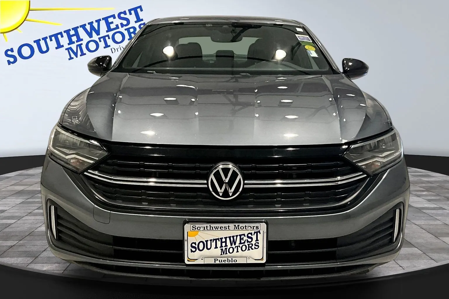 Volkswagen Jetta photo 2