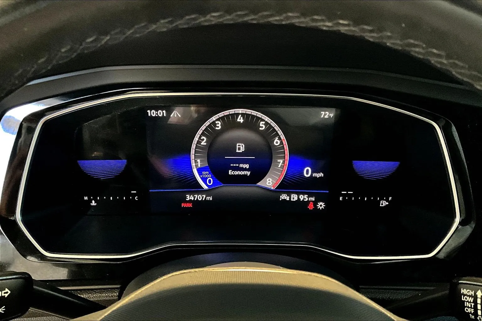 Volkswagen Jetta photo 14