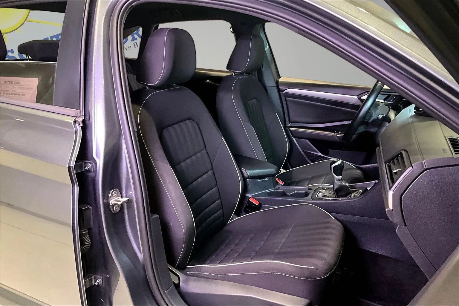 Volkswagen Jetta photo 28
