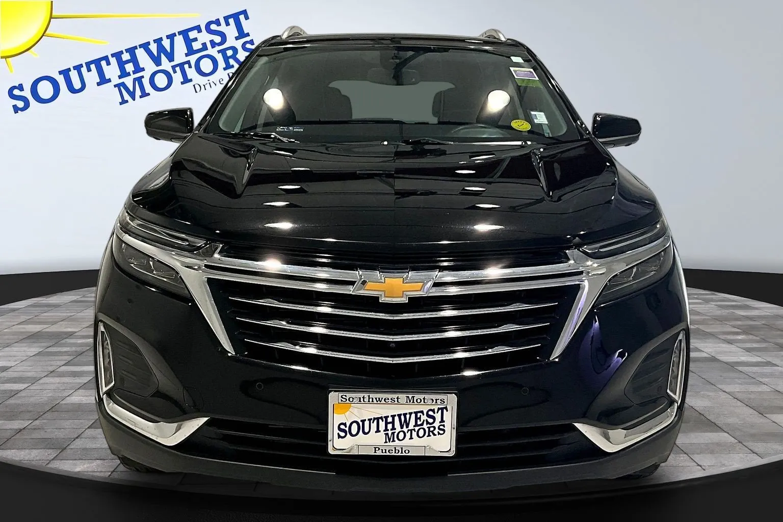 Chevrolet Equinox photo 2