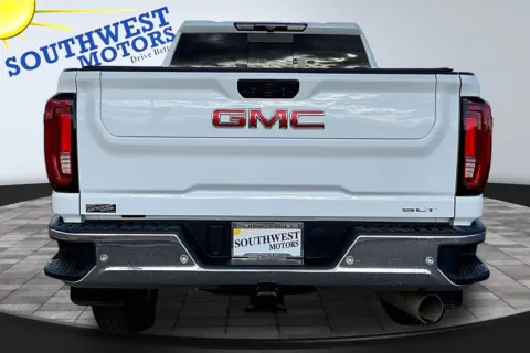 More photos of 2022 GMC Sierra 3500 HD SLT at Southwest Motors, CO