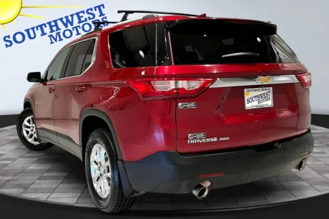 More photos of 2018 Chevrolet Traverse LT Cloth at Southwest Motors, CO