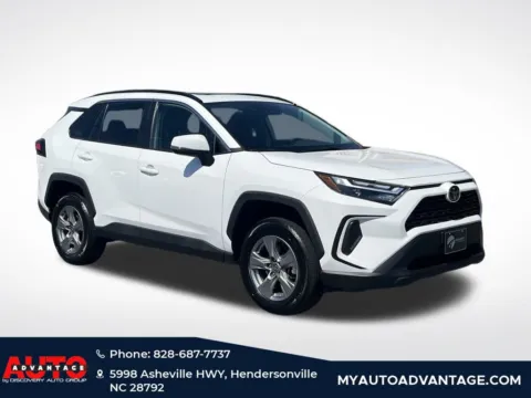 White 2024 Toyota RAV4 XLE for sale in Hendersonville, NC