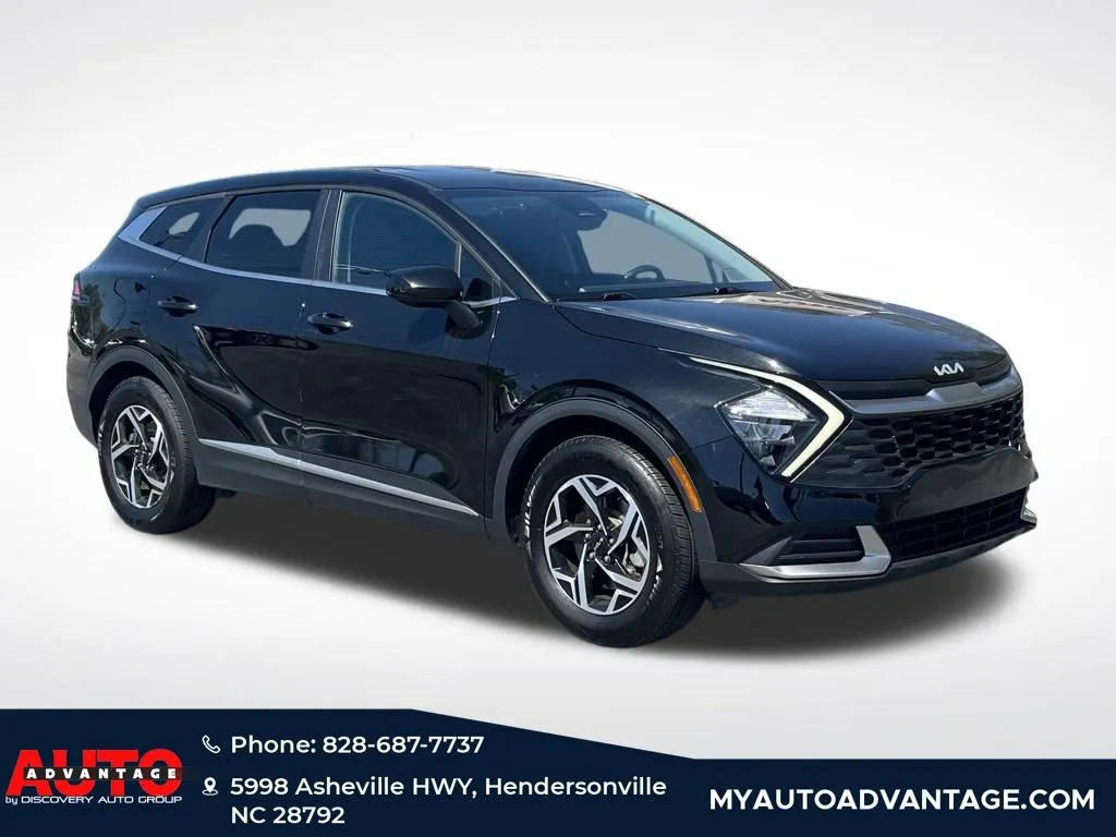 Black 2023 Kia Sportage LX for sale in Hendersonville, NC