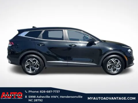 Photos of 2023 Kia Sportage LX for sale in Hendersonville, NC at Auto Advantage