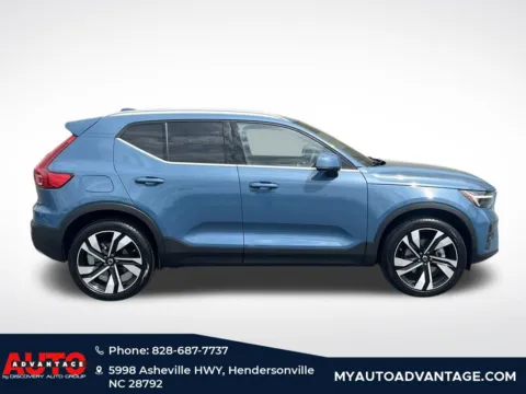 Photos of 2025 Volvo XC40 B5 Ultra Bright Theme for sale in Hendersonville, NC at Auto Advantage