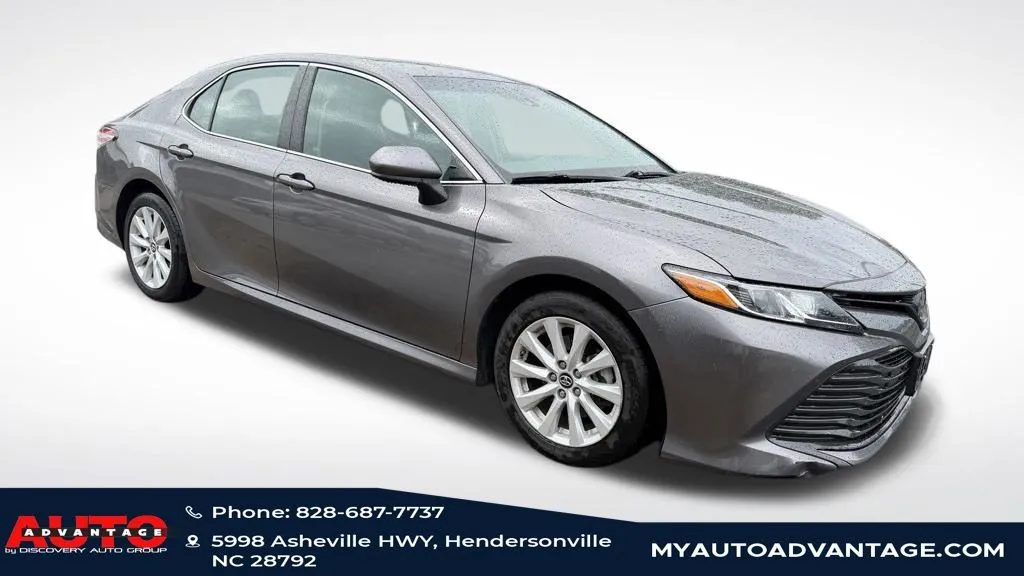 Gray 2018 Toyota Camry LE for sale in Hendersonville, NC