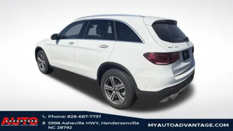 More photos of 2022 Mercedes-Benz GLC 300 at Auto Advantage, NC