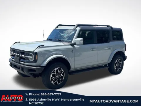 More photos of 2022 Ford Bronco Outer Banks at Auto Advantage, NC