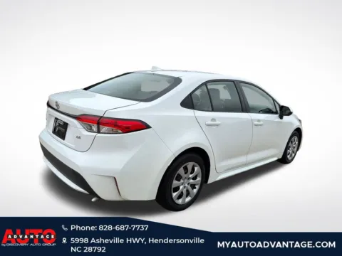 More photos of 2020 Toyota Corolla LE at Auto Advantage, NC