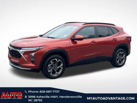 More photos of 2024 Chevrolet Trax LT at Auto Advantage, NC