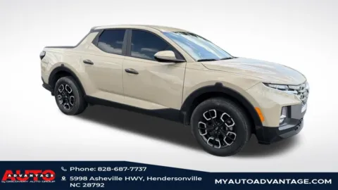Photos of 2023 Hyundai Santa Cruz SEL for sale in Hendersonville, NC at Auto Advantage