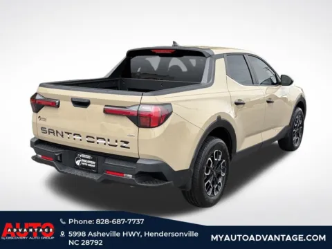 Another view of 2023 Hyundai Santa Cruz SEL for sale in Hendersonville, NC at Auto Advantage