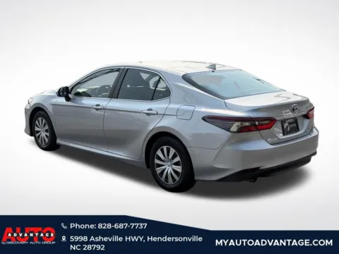 More photos of 2022 Toyota Camry Hybrid LE at Auto Advantage, NC