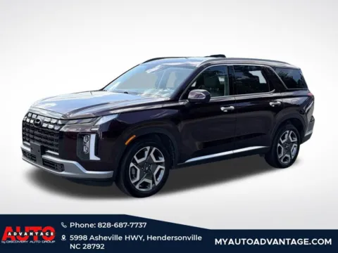 More photos of 2023 Hyundai Palisade Limited at Auto Advantage, NC