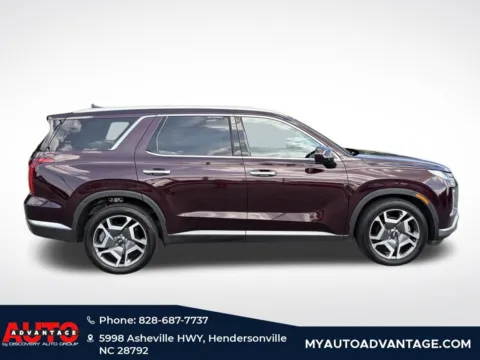 Photos of 2023 Hyundai Palisade Limited for sale in Hendersonville, NC at Auto Advantage
