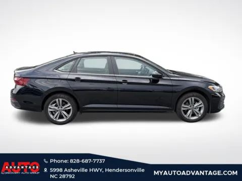 Photos of 2024 Volkswagen Jetta 1.5T SE for sale in Hendersonville, NC at Auto Advantage