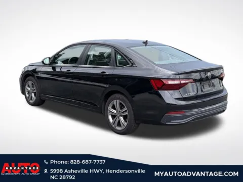 More photos of 2024 Volkswagen Jetta 1.5T SE at Auto Advantage, NC