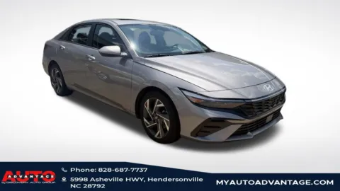 Photos of 2025 Hyundai Elantra SEL Convenience for sale in Hendersonville, NC at Auto Advantage