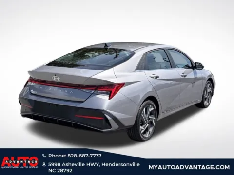 Another view of 2025 Hyundai Elantra SEL Convenience for sale in Hendersonville, NC at Auto Advantage