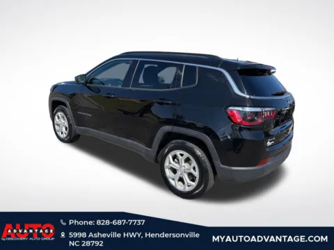 More photos of 2024 Jeep Compass Latitude at Auto Advantage, NC