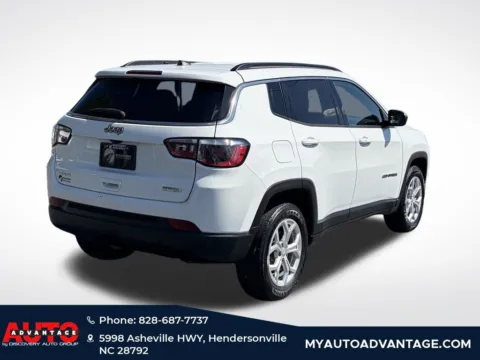 More photos of 2024 Jeep Compass Latitude at Auto Advantage, NC
