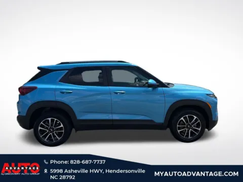 Photos of 2025 Chevrolet TrailBlazer LT for sale in Hendersonville, NC at Auto Advantage