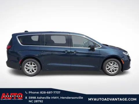 Photos of 2023 Chrysler Pacifica Touring L for sale in Hendersonville, NC at Auto Advantage
