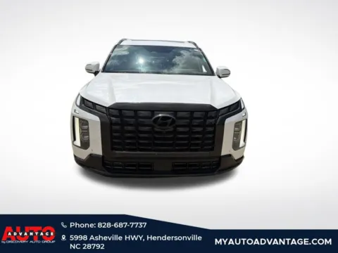 Photos of 2024 Hyundai Palisade Calligraphy Night Edition for sale in Hendersonville, NC at Auto Advantage