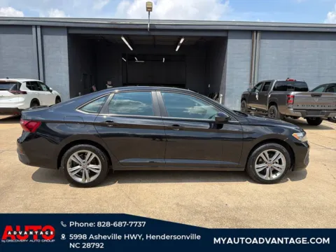 Photos of 2024 Volkswagen Jetta 1.5T SE for sale in Hendersonville, NC at Auto Advantage
