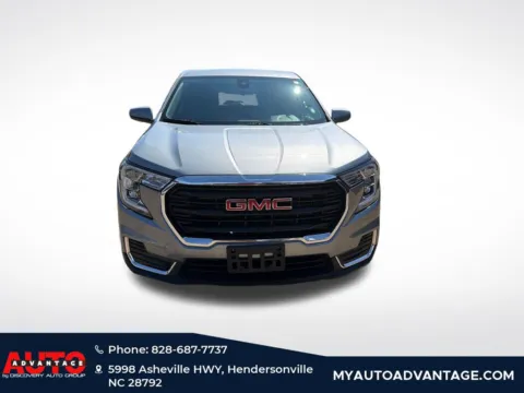 Photos of 2024 GMC Terrain SLE for sale in Hendersonville, NC at Auto Advantage
