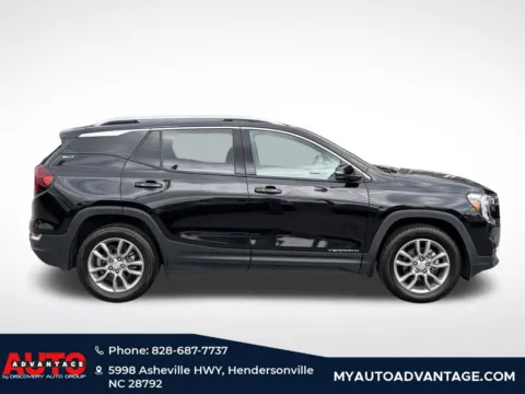 Photos of 2024 GMC Terrain SLT for sale in Hendersonville, NC at Auto Advantage