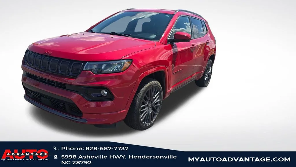 Red 2022 Jeep Compass Limited for sale in Hendersonville, NC