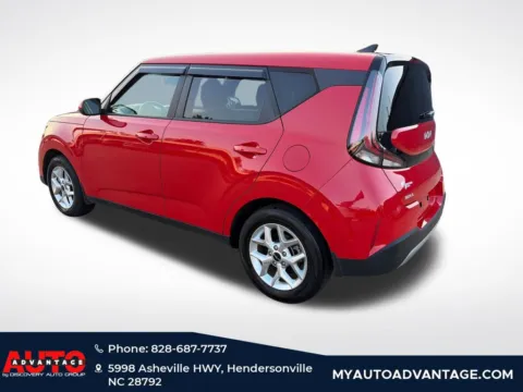 More photos of 2024 Kia Soul LX at Auto Advantage, NC