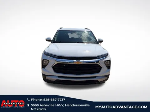 Photos of 2025 Chevrolet TrailBlazer LT for sale in Hendersonville, NC at Auto Advantage