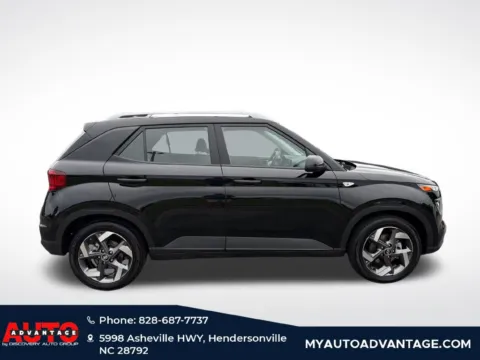 More photos of 2025 Hyundai Venue SEL at Auto Advantage, NC
