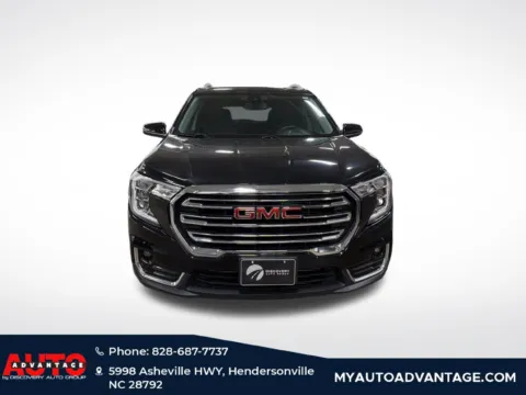 Photos of 2024 GMC Terrain SLT for sale in Hendersonville, NC at Auto Advantage