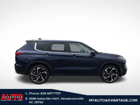 More photos of 2024 Mitsubishi Outlander SE at Auto Advantage, NC