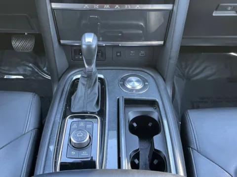 More photos of 2022 Nissan Armada SL at Nissan South Morrow, GA