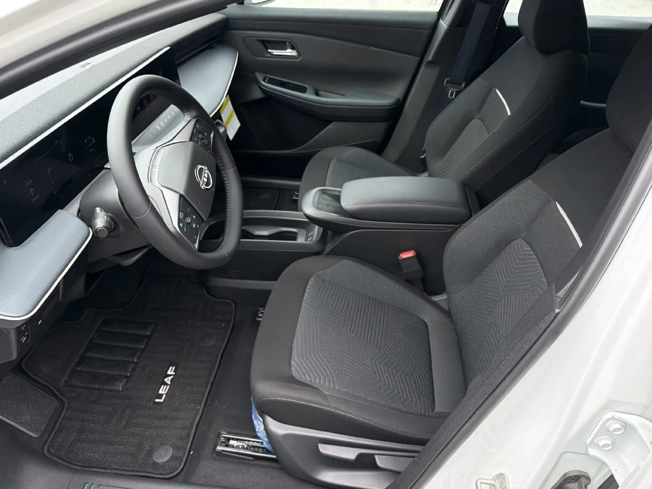 2026 Nissan LEAF S+ - Photo 18